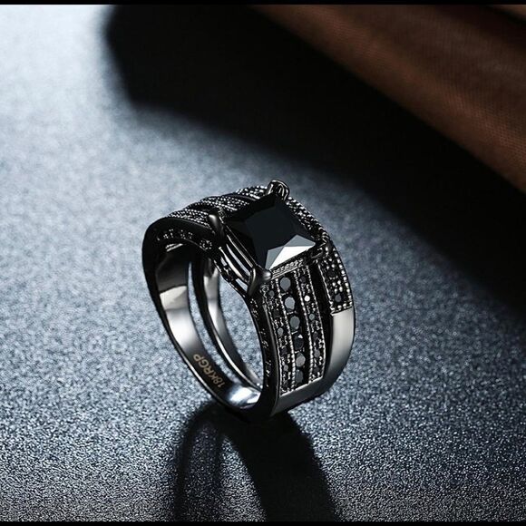 Black Grey CZ Diamond Engagement Bridal Wedding Band - Picture 5 of 8